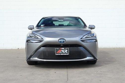 2021 Toyota Mirai Base
