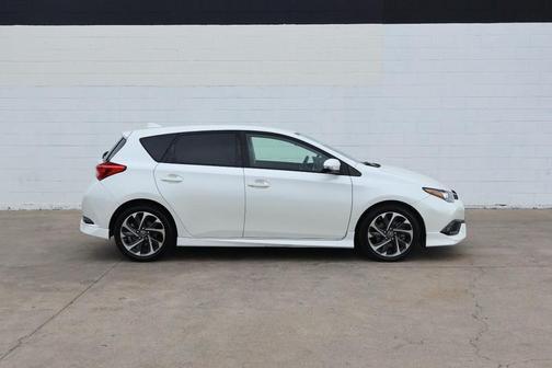 2018 Toyota Corolla iM Base