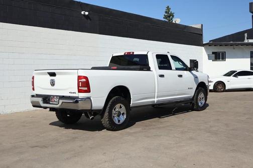 2019 RAM 2500 4X4 Tradesman Crew Cab 6.4L HEMI