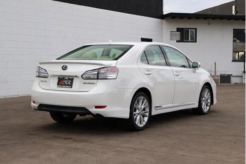 2010 Lexus HS 250h Premium