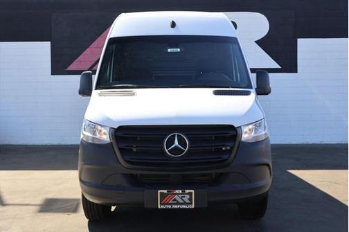 2020 Mercedes-Benz Sprinter 2500 High Roof