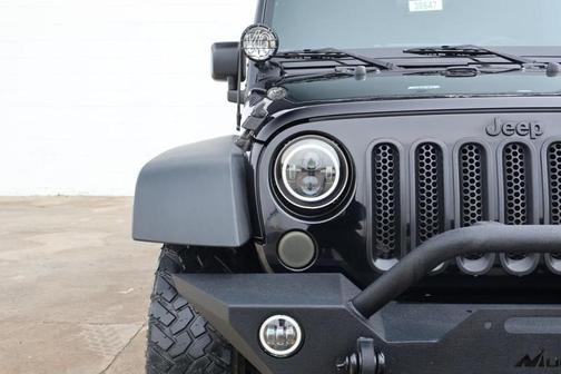 2017 Jeep Wrangler Unlimited Willys Wheeler W/QUICK ORDER PACKAGE 24K & THREE PIECE HARD TOP