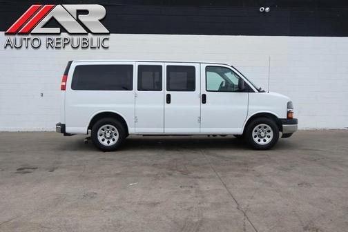 2013 Chevrolet Express 1500 LT