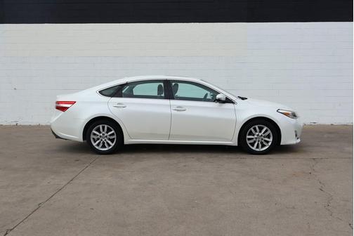 2014 Toyota Avalon XLE Premium