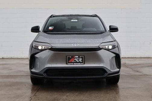 2023 Toyota bZ4X XLE