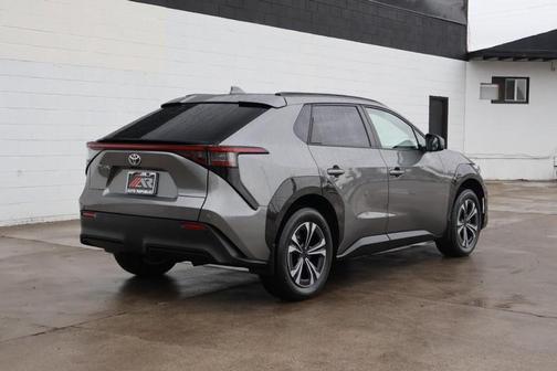 2023 Toyota bZ4X XLE