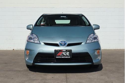2014 Toyota Prius Three