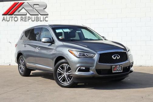 2016 INFINITI QX60 Base