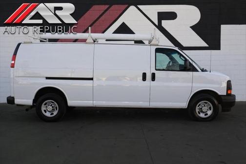 2017 Chevrolet Express 3500 RWD 3500 155'