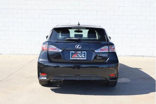 2017 Lexus CT 200h Base