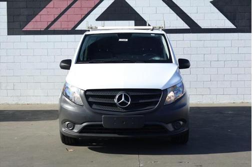 2018 Mercedes-Benz Metris Base