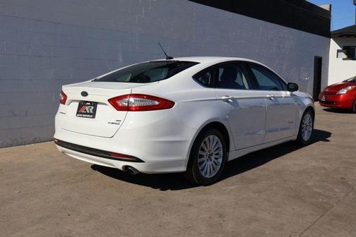 2015 Ford Fusion Hybrid SE