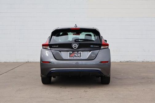 2021 Nissan Leaf SV