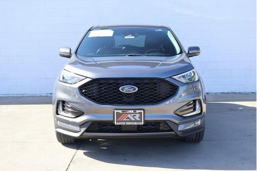 2021 Ford Edge ST Line
