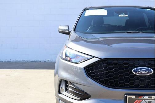 2021 Ford Edge ST Line