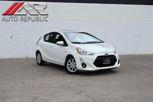 2015 Toyota Prius c Four