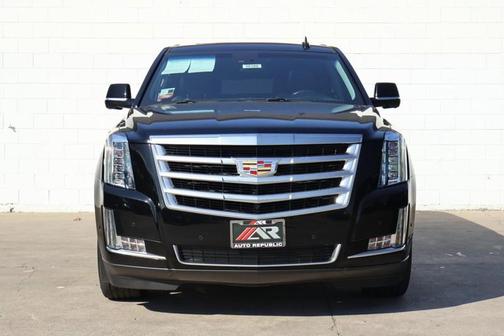 2017 Cadillac Escalade ESV Luxury