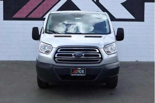 2017 Ford Transit-350 XLT