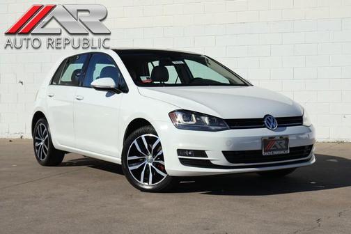 2016 Volkswagen Golf TSI SE 4-Door