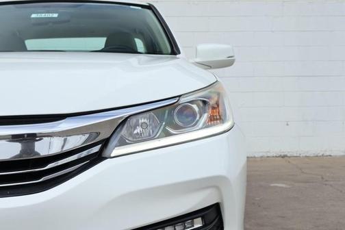 2017 Honda Accord EX