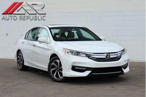 2017 Honda Accord EX