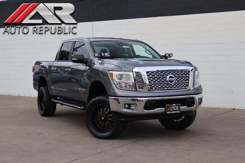 2018 Nissan Titan SV