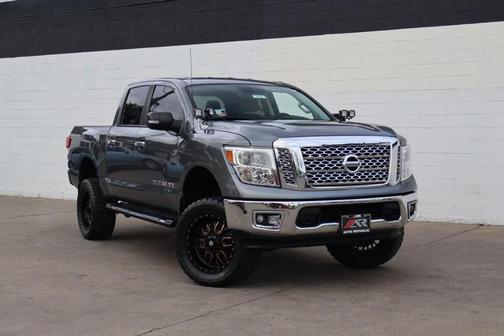 2018 Nissan Titan SV