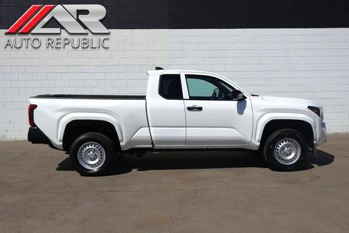 2024 Toyota Tacoma SR