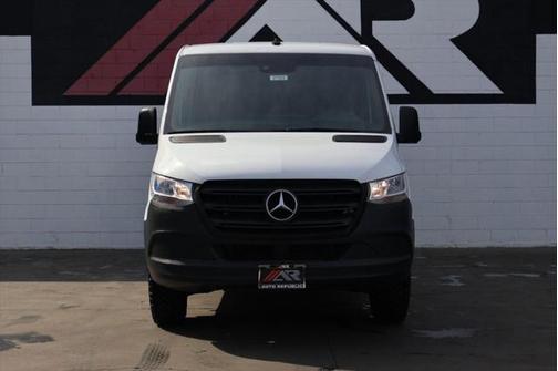 2020 Mercedes-Benz Sprinter 1500 1500 STANDARD ROOF 144' WB