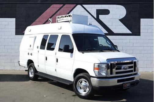 2013 Ford E350 Super Duty Cargo