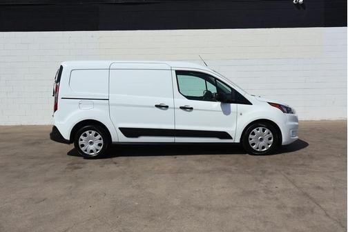 Frozen White 2022 Ford Transit Connect XLT