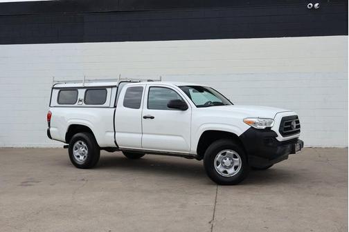 2022 Toyota Tacoma SR