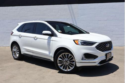 White Metallic 2020 Ford Edge Titanium