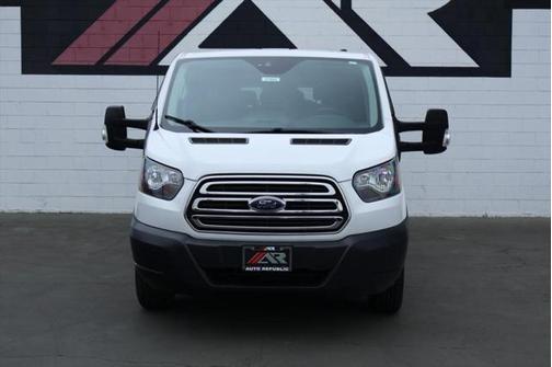 2017 Ford Transit-350 XLT