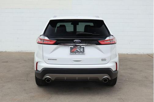 Oxford White 2020 Ford Edge ST