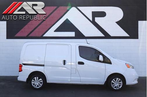 2020 Nissan NV200 SV