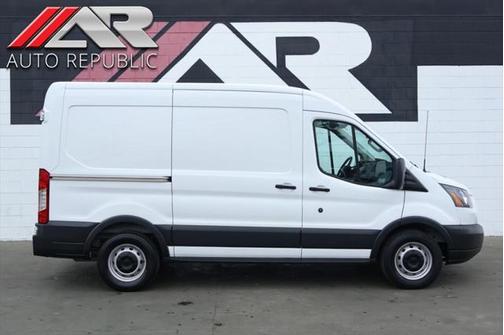 2017 Ford Transit-150 Base