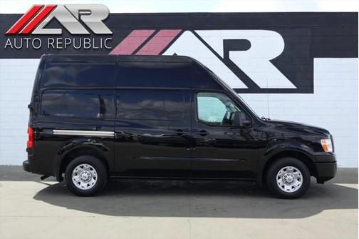 2013 Nissan NV Cargo NV2500 HD S V6