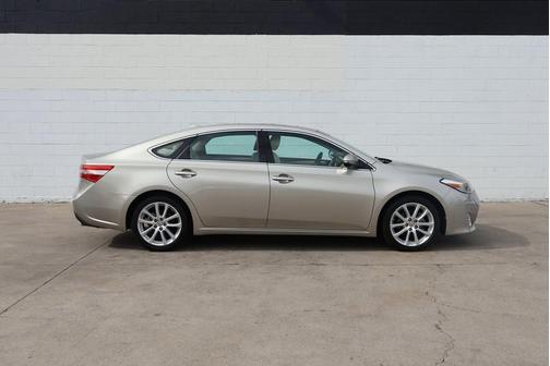 2013 Toyota Avalon Limited