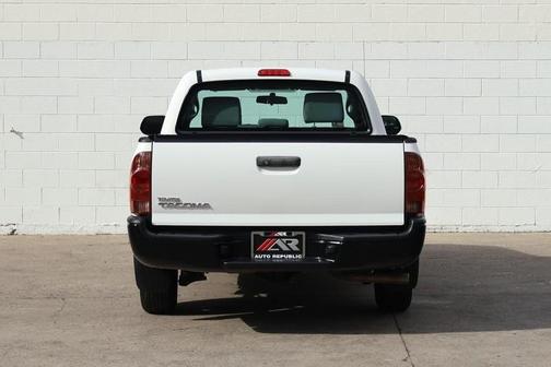 2013 Toyota Tacoma Base