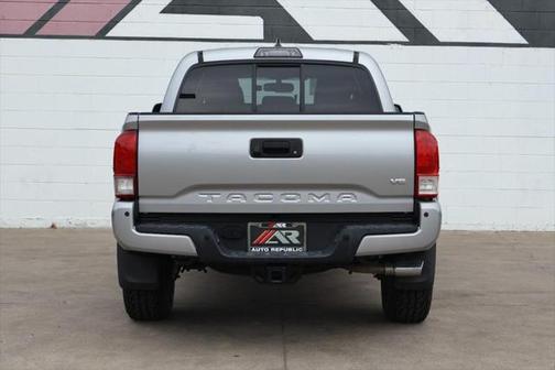 2016 Toyota Tacoma TRD Sport