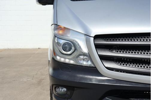 2015 Mercedes-Benz Sprinter Normal Roof