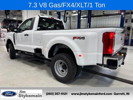 Oxford White 2026 Ford F-350