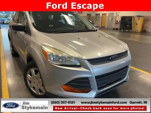 2016 Ford Escape S