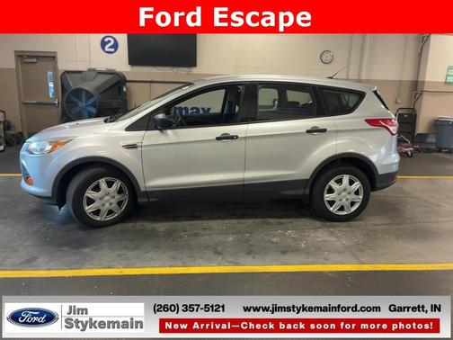 2016 Ford Escape S