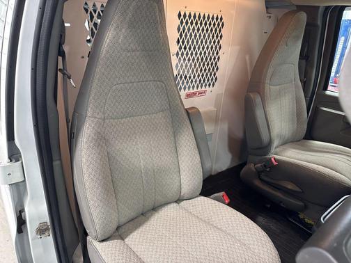 2020 GMC Savana 2500 Work Van