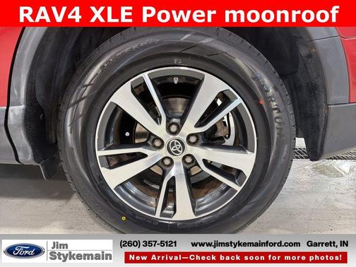 Barcelona Red Metallic 2017 Toyota RAV4 XLE