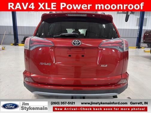 Barcelona Red Metallic 2017 Toyota RAV4 XLE