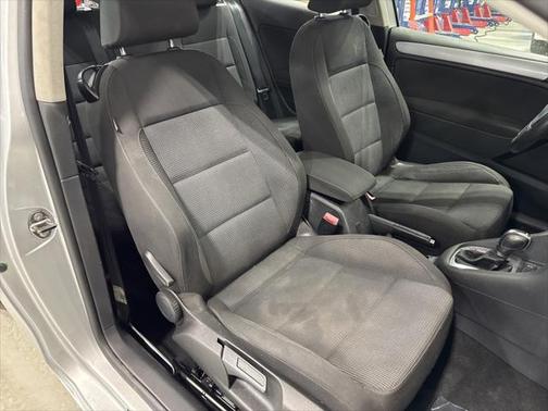 2012 Volkswagen Golf TDI