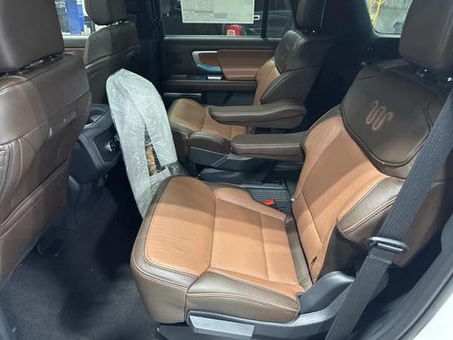 2025 Ford Expedition King Ranch